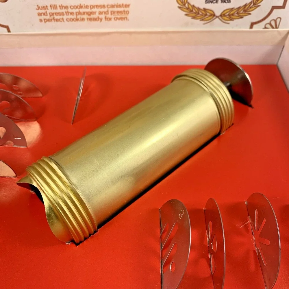 Vintage Ateco The Original Cookie &‎ Noodle Maker USA